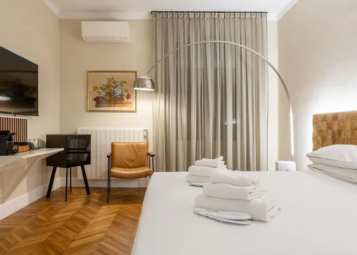 Pier Capponi 17 &